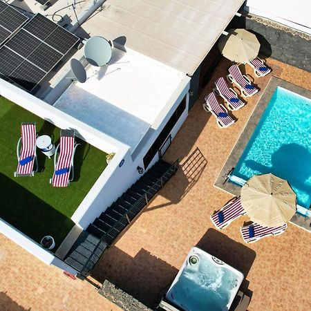 Villa Aurelia-Pool, Jacuzzi And Solarium Playa Blanca  Exterior foto