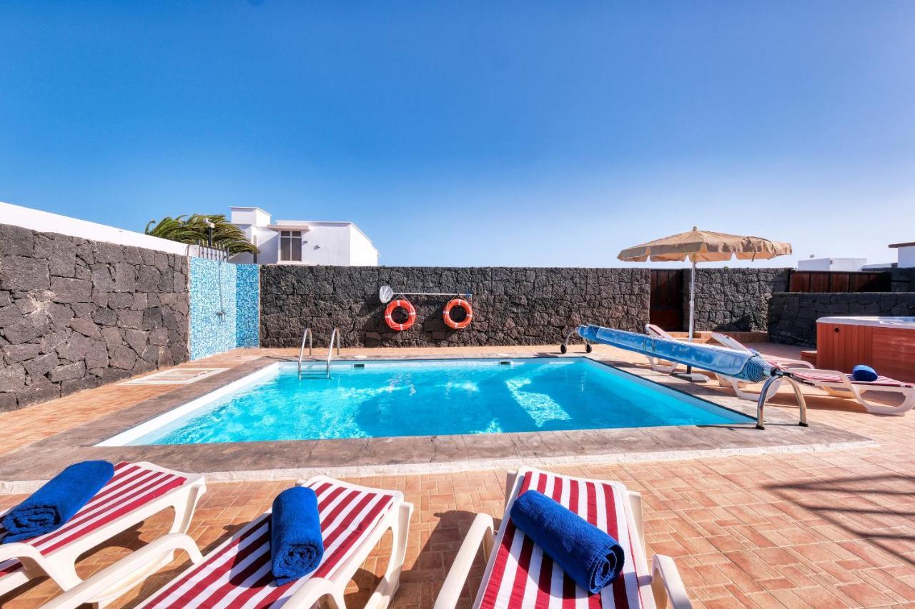 Villa Aurelia-Pool, Jacuzzi And Solarium Playa Blanca  Exterior foto