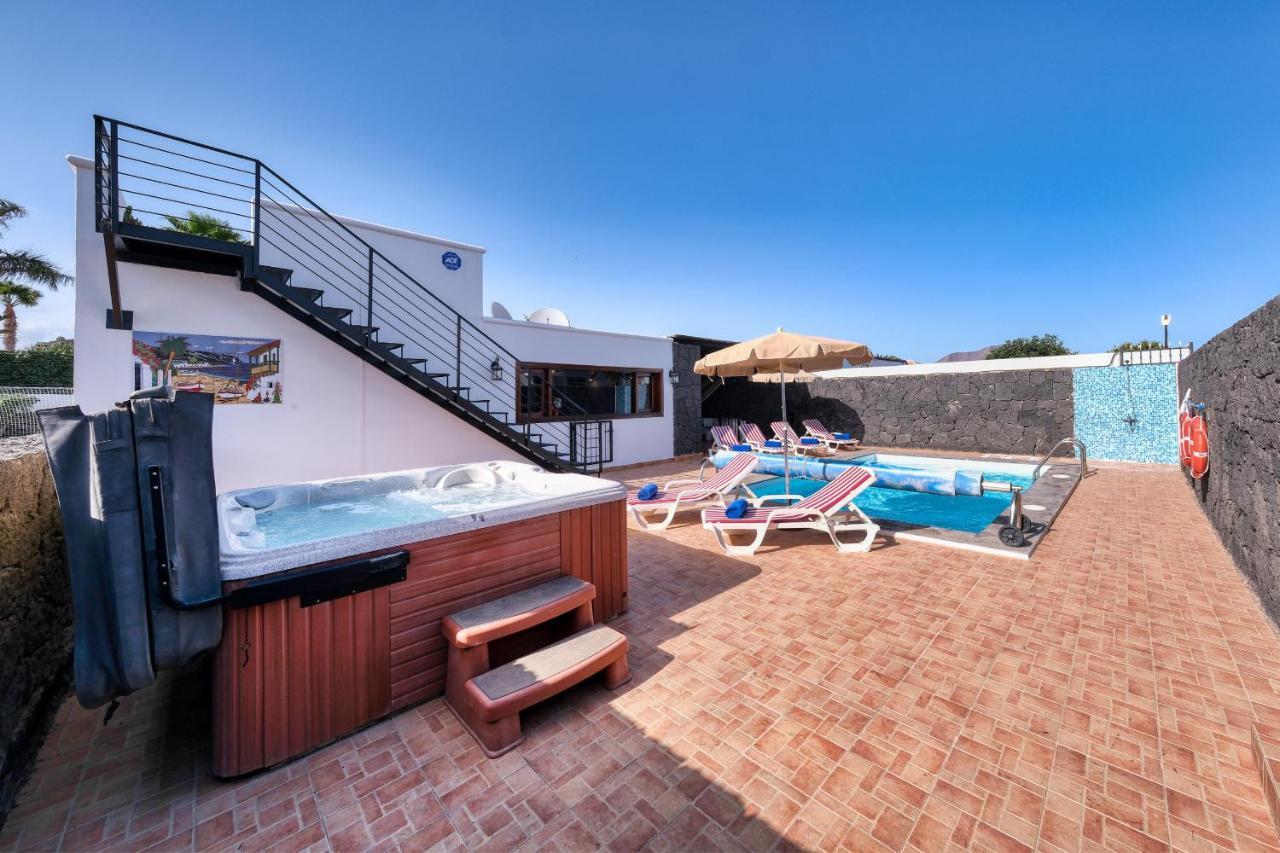 Villa Aurelia-Pool, Jacuzzi And Solarium Playa Blanca  Exterior foto